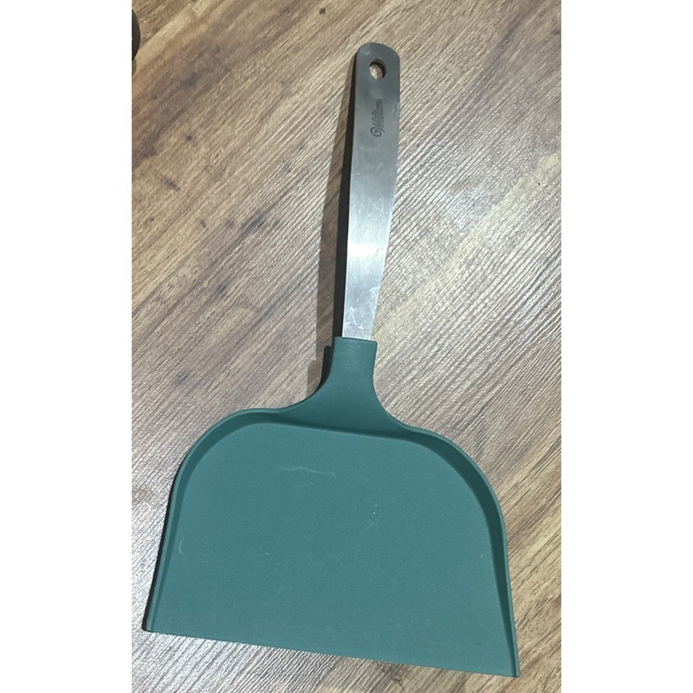 Wilton The Really Big Spatula 6" Wide Safe‎ For Nonstick Pans Green